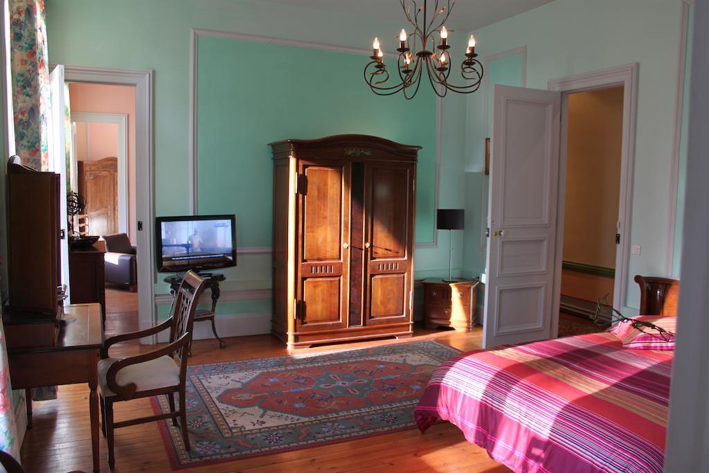 Chateau Des Saveurs Saint-Sauveur-d'Emalleville Room photo